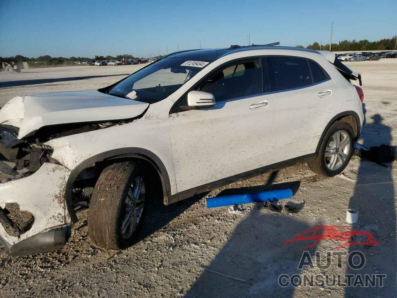 MERCEDES-BENZ GLA-CLASS 2019 - WDCTG4GB6KU000436