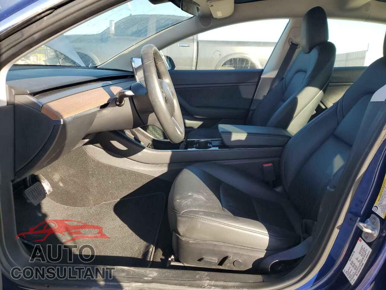 TESLA MODEL 3 2018 - 5YJ3E1EA7JF164502