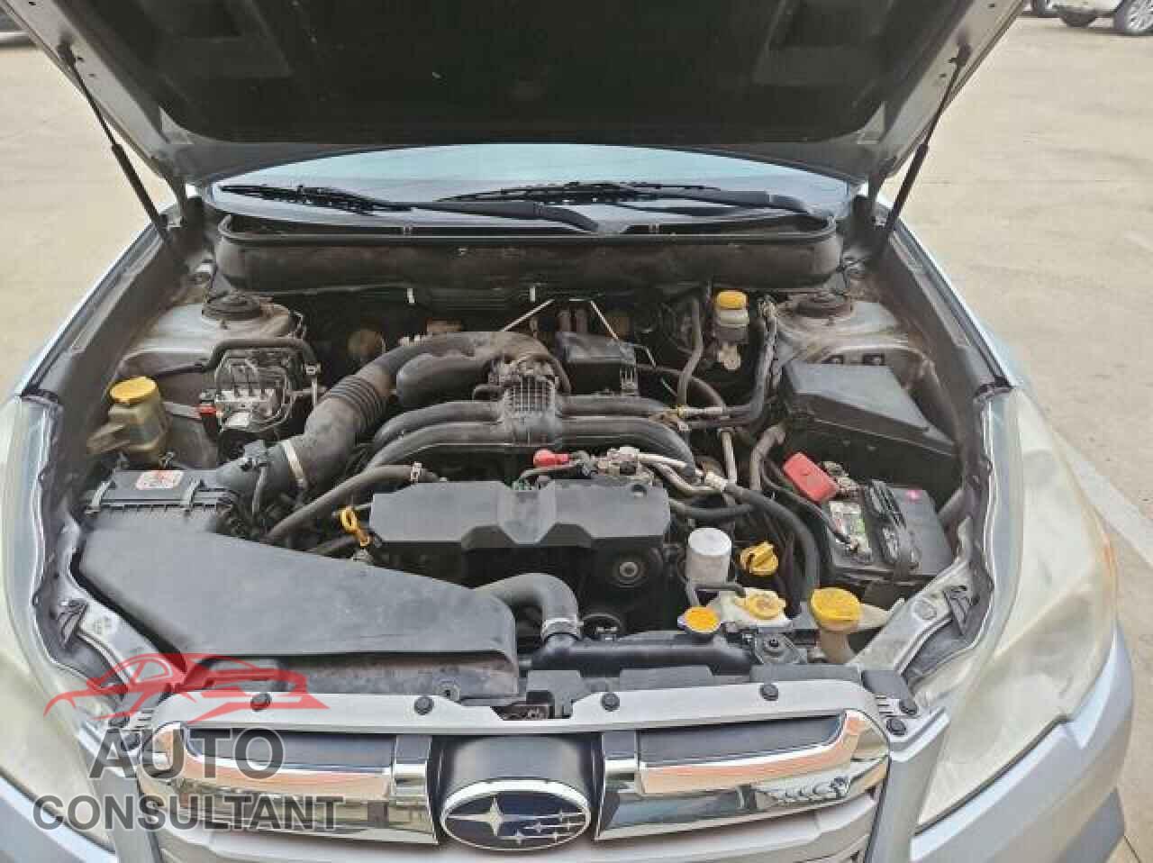 SUBARU OUTBACK 2014 - 4S4BRCCC5E3201769