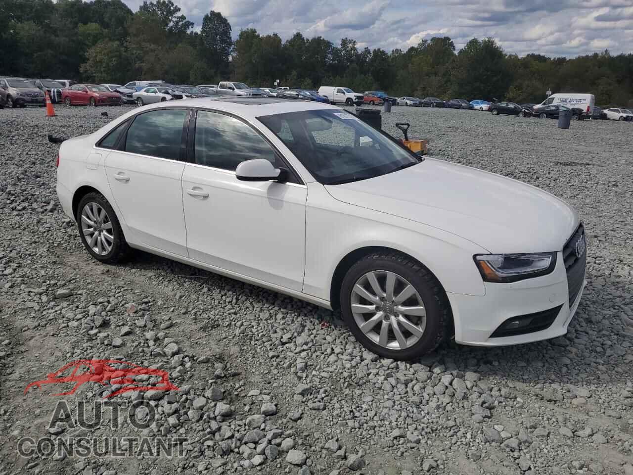 AUDI A4 2013 - WAUBFAFL9DN047385