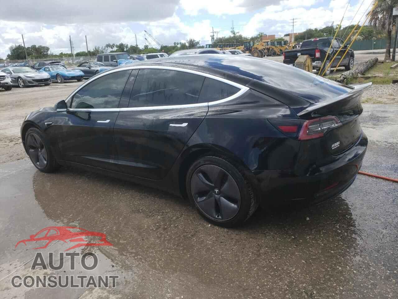 TESLA MODEL 3 2018 - 5YJ3E1EB2JF093993