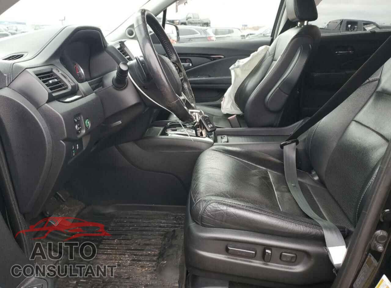 HONDA PILOT 2019 - 5FNYF6H00KB018575
