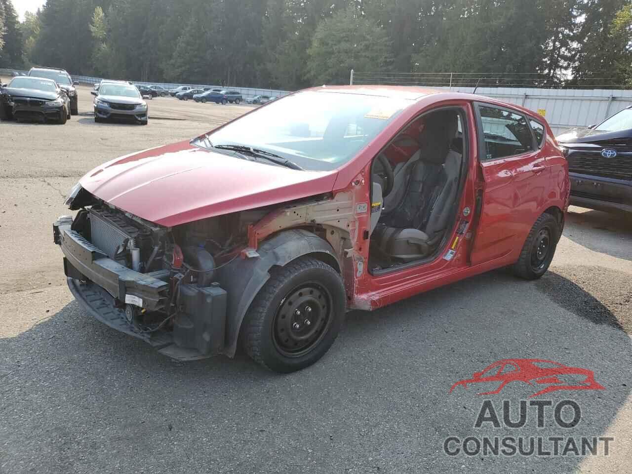 HYUNDAI ACCENT 2015 - KMHCT5AE7FU203928