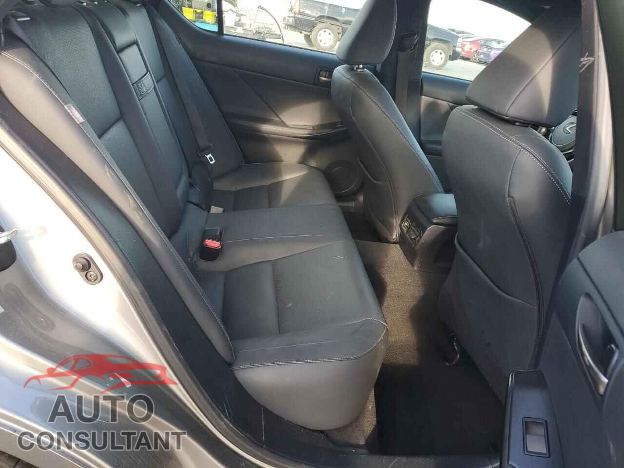 LEXUS IS 2022 - JTHDA1D24N5122367