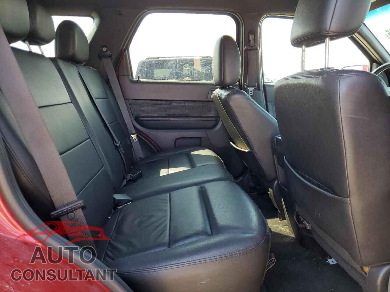 FORD ESCAPE 2011 - 1FMCU0E77BKB04530