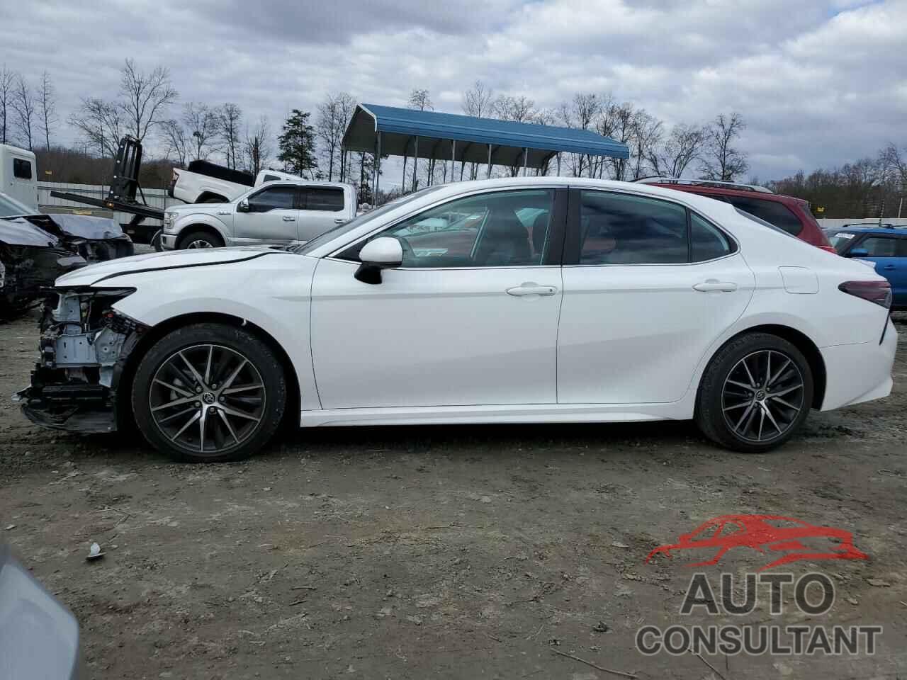 TOYOTA CAMRY 2021 - 4T1G11AK8MU484611