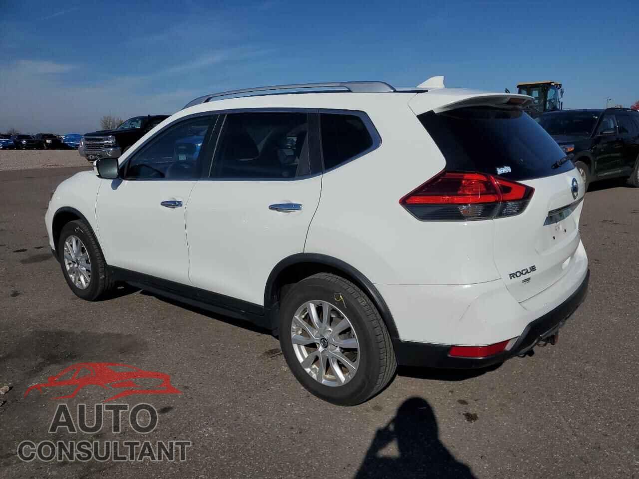 NISSAN ROGUE 2017 - KNMAT2MV7HP507168