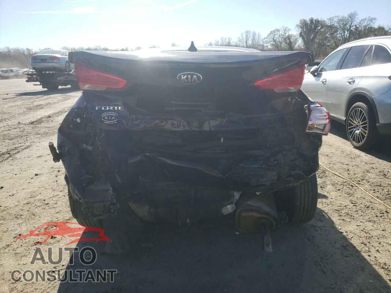 KIA FORTE 2017 - 3KPFK4A78HE093103