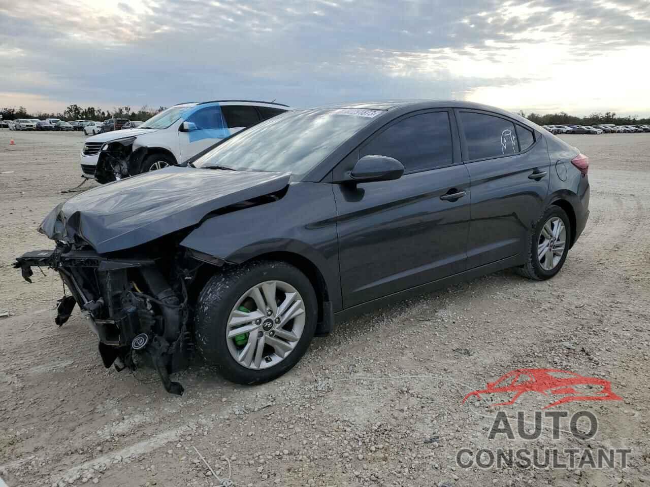 HYUNDAI ELANTRA 2020 - 5NPD84LF9LH574766