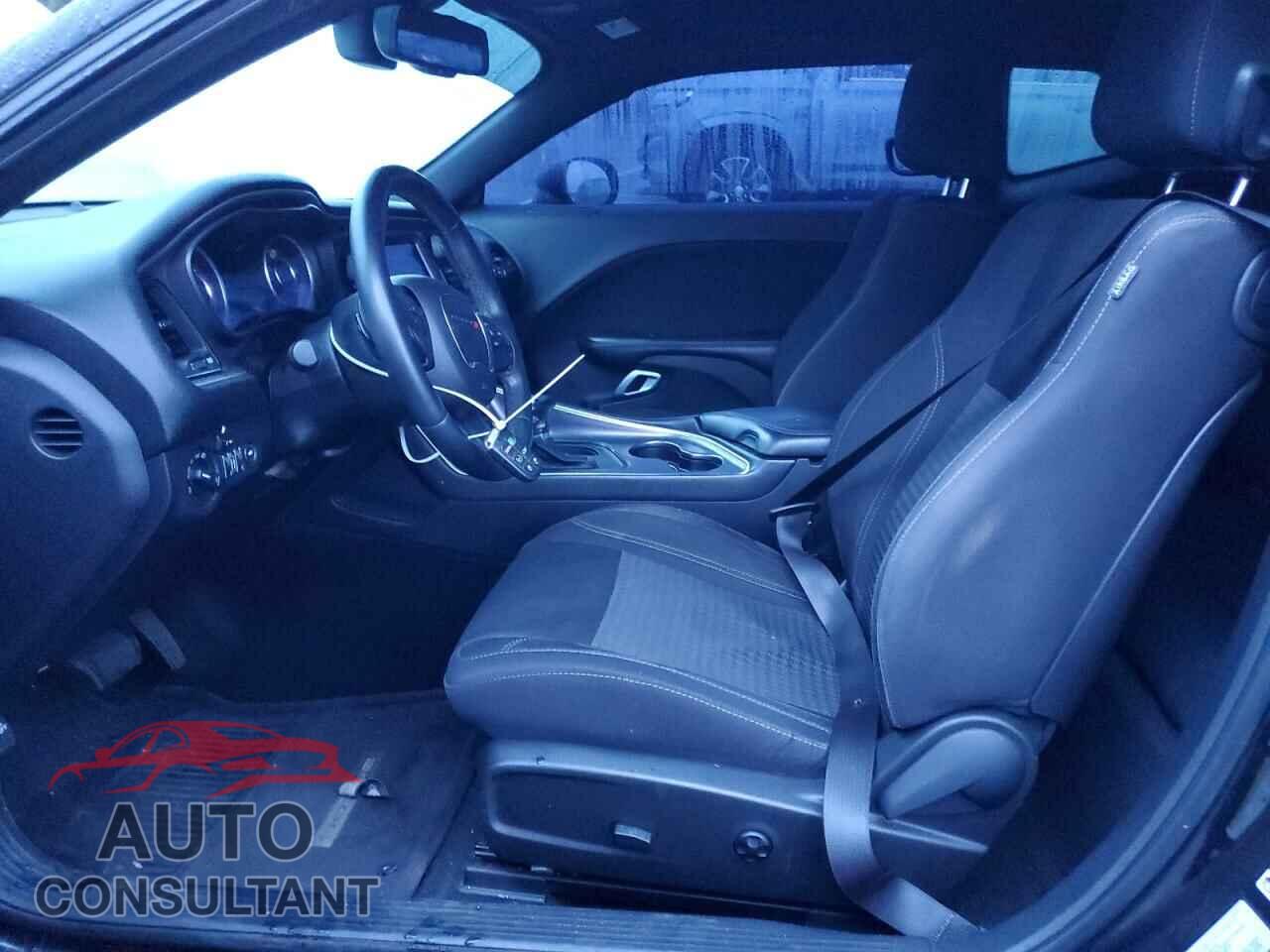 DODGE CHALLENGER 2015 - 2C3CDZAT3FH715121