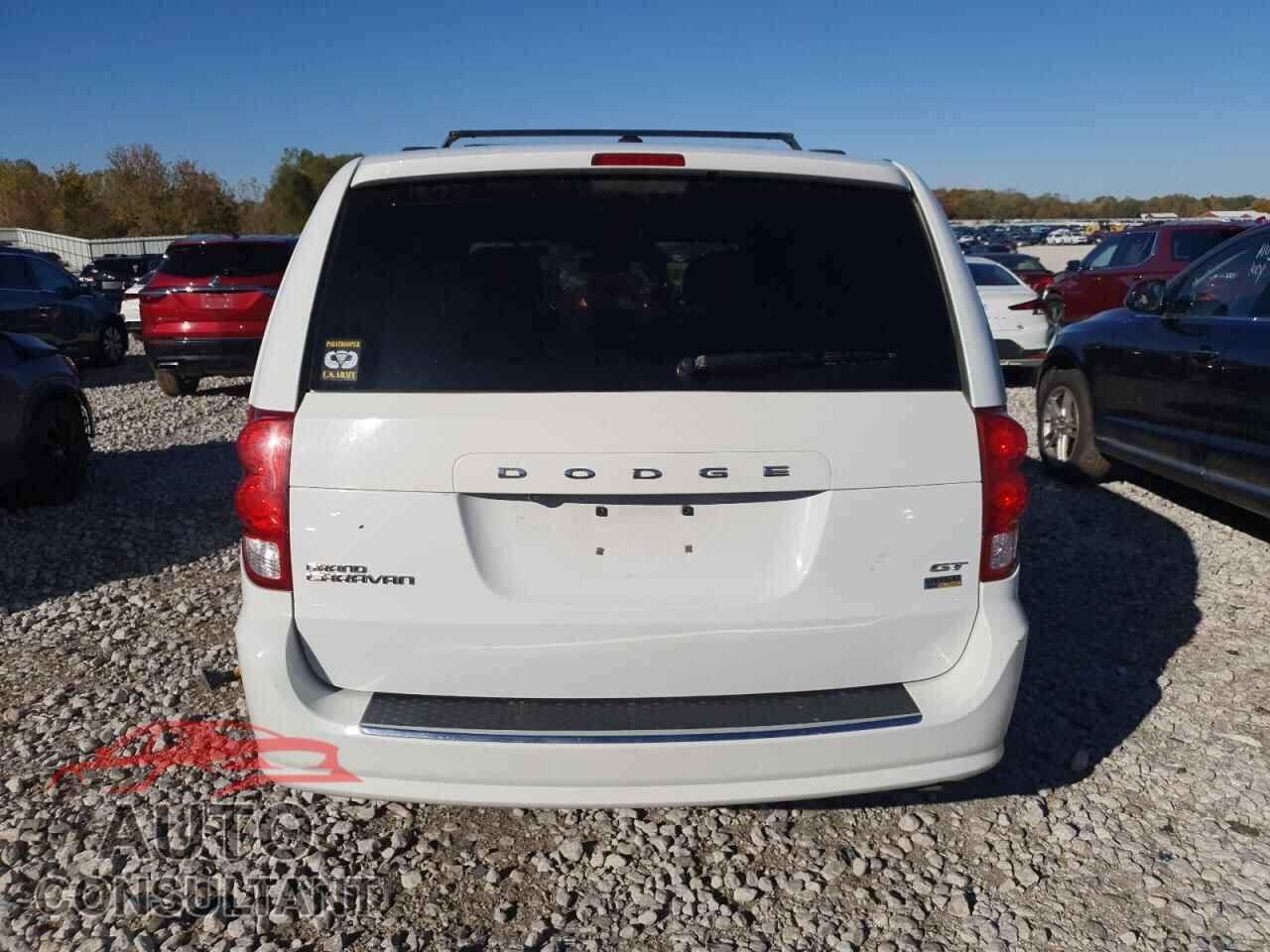 DODGE CARAVAN 2018 - 2C4RDGEG6JR344921