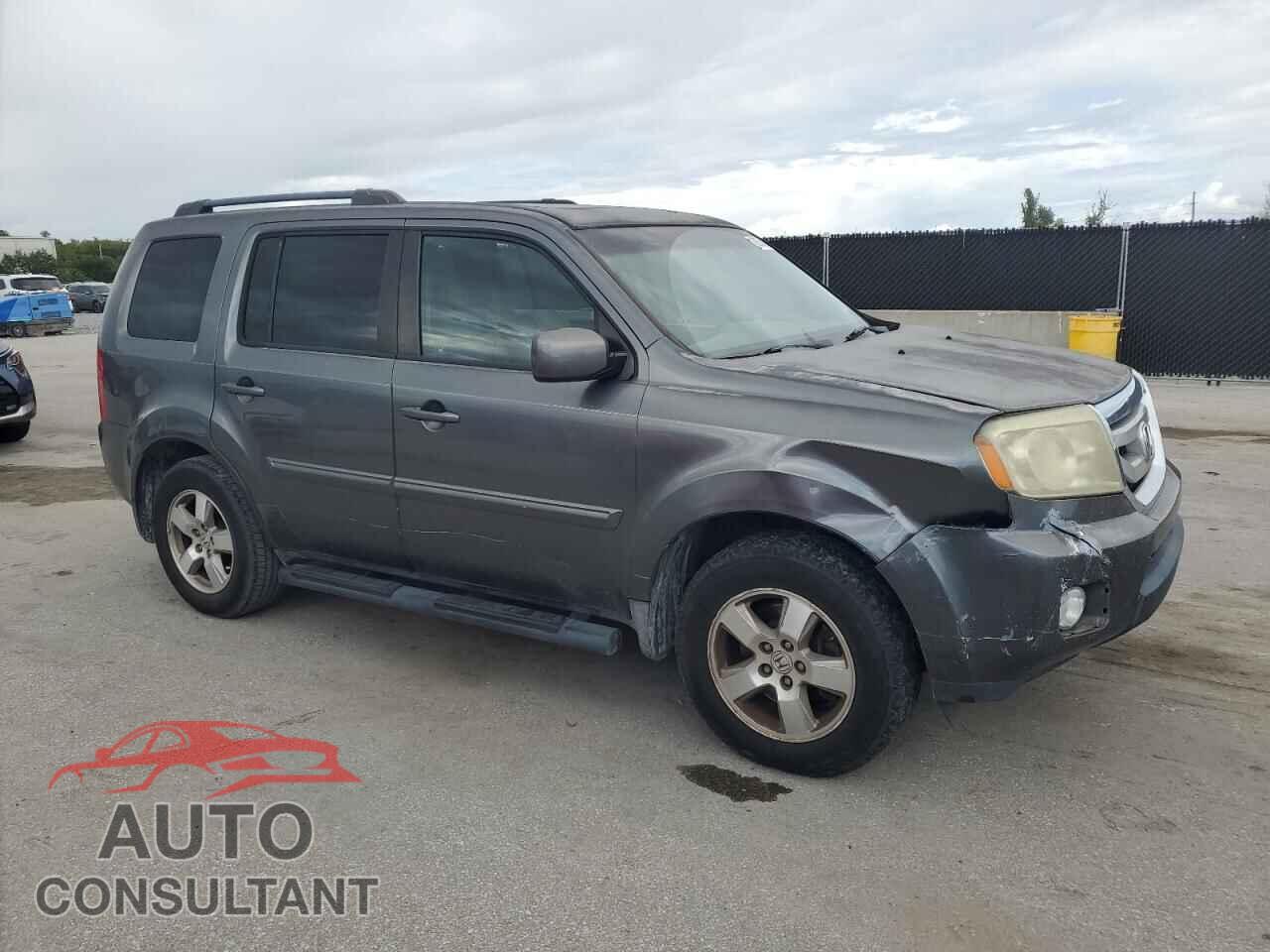 HONDA PILOT 2011 - 5FNYF3H51BB028784