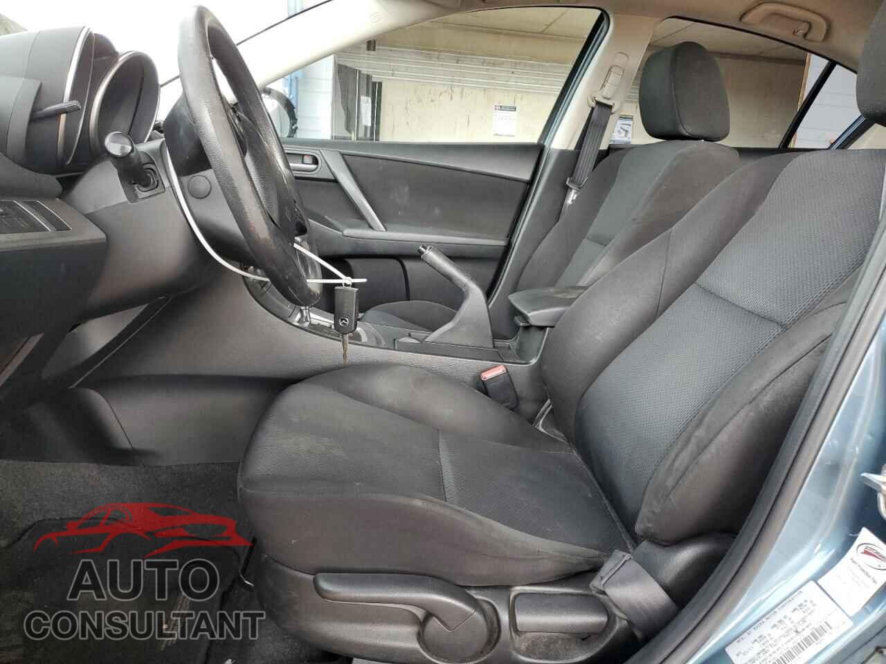 MAZDA 3 2011 - JM1BL1VF9B1490163