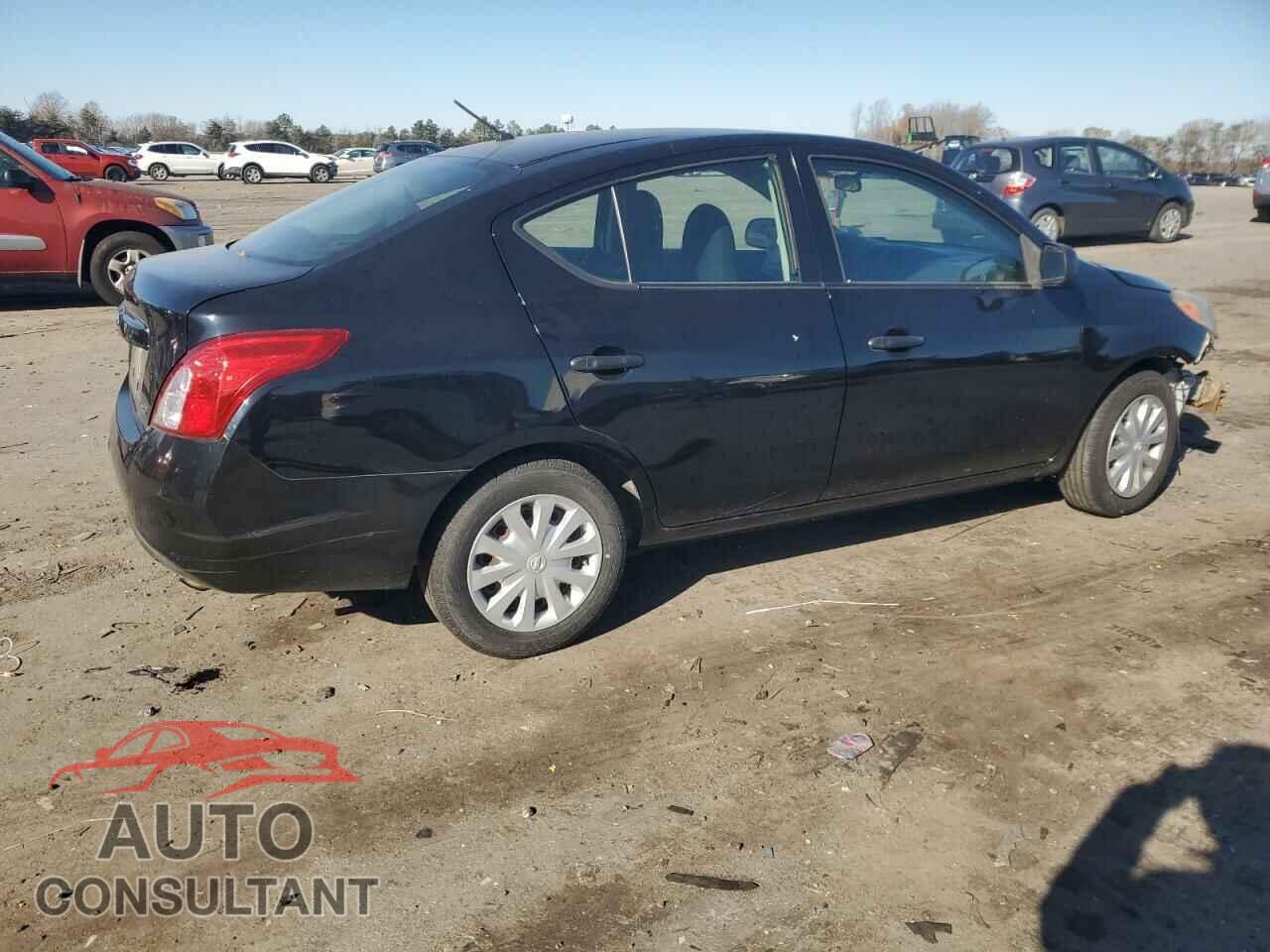 NISSAN VERSA 2012 - 3N1CN7AP7CL826924