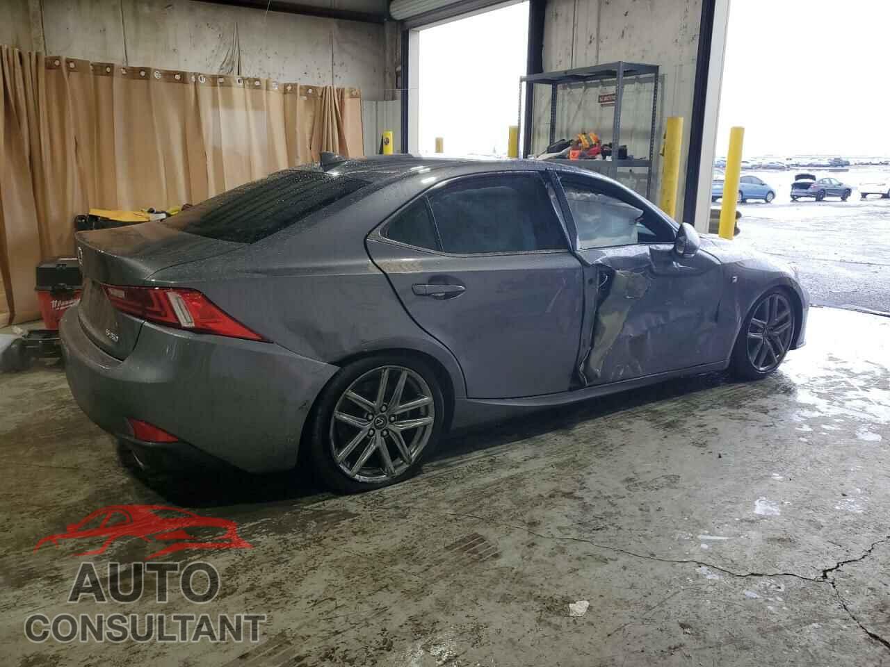LEXUS IS 2014 - JTHBE1D21E5002618