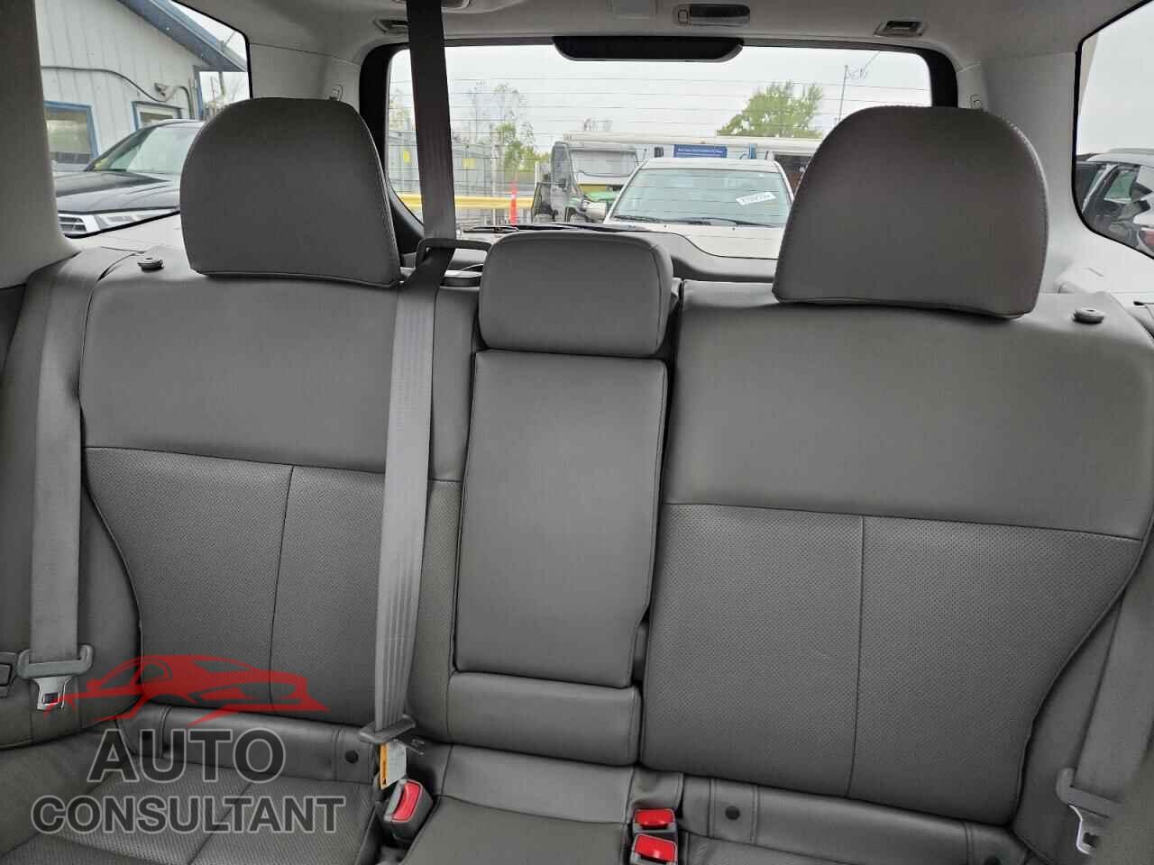 SUBARU FORESTER 2013 - JF2SHAEC3DH406986