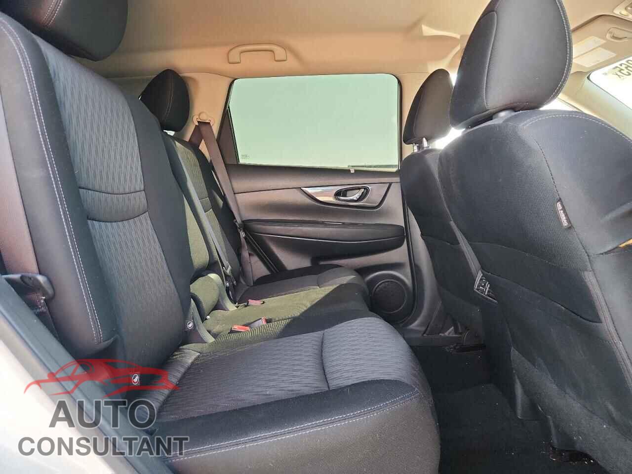 NISSAN ROGUE 2018 - KNMAT2MT3JP585631