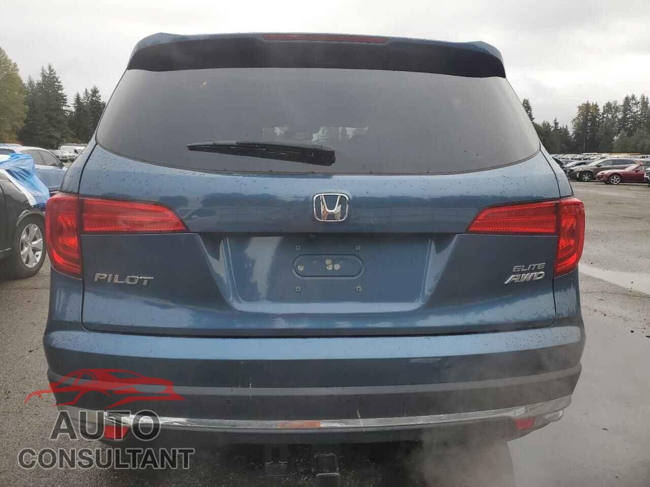HONDA PILOT 2017 - 5FNYF6H0XHB024991