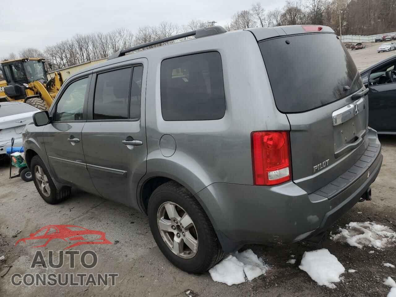 HONDA PILOT 2009 - 5FNYF48589B020004