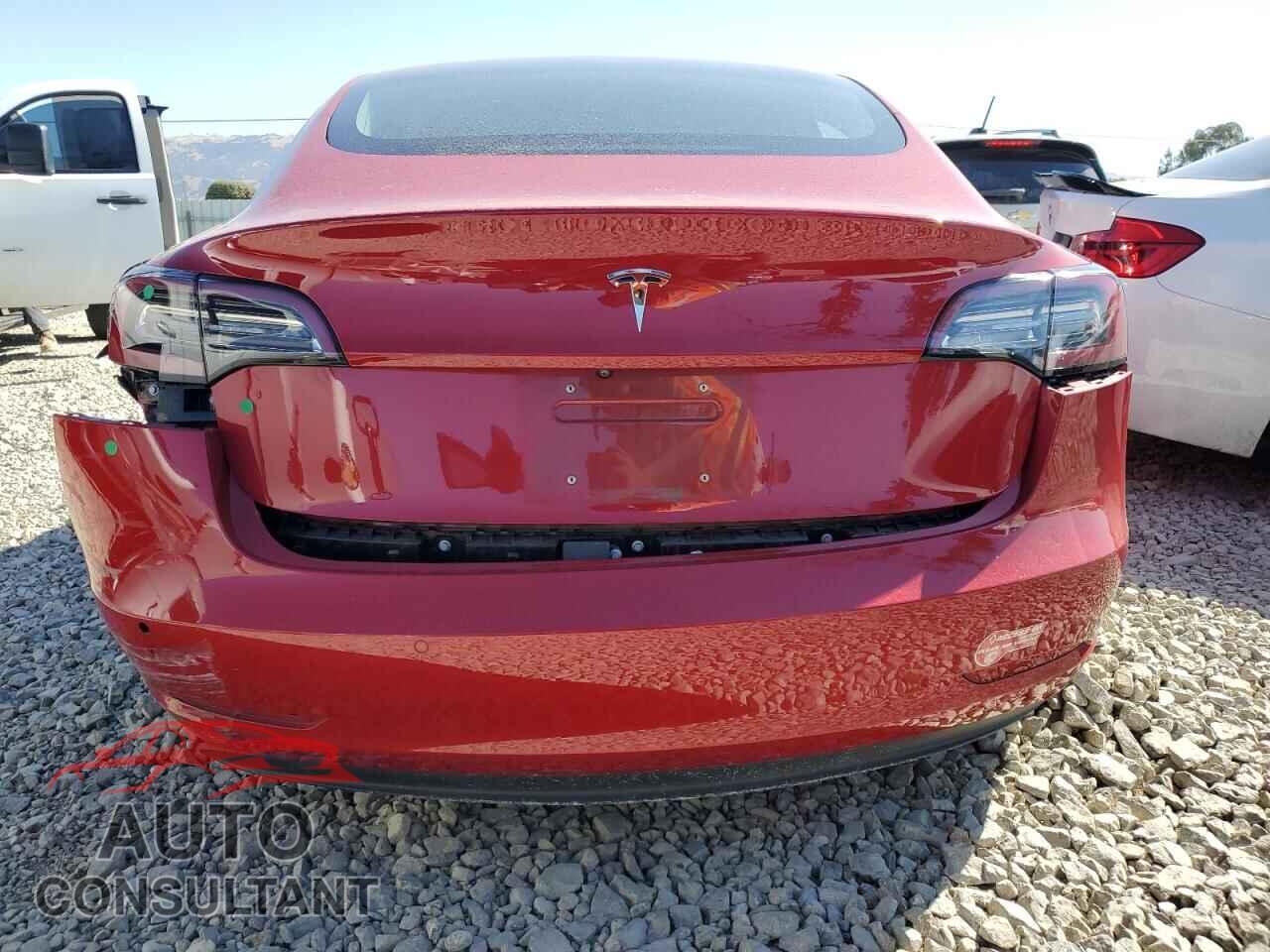 TESLA MODEL 3 2018 - 5YJ3E1EA7JF058132