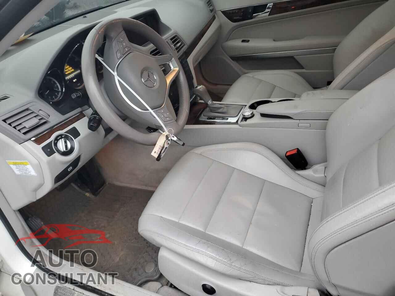 MERCEDES-BENZ E-CLASS 2013 - WDDKJ8JB2DF217546