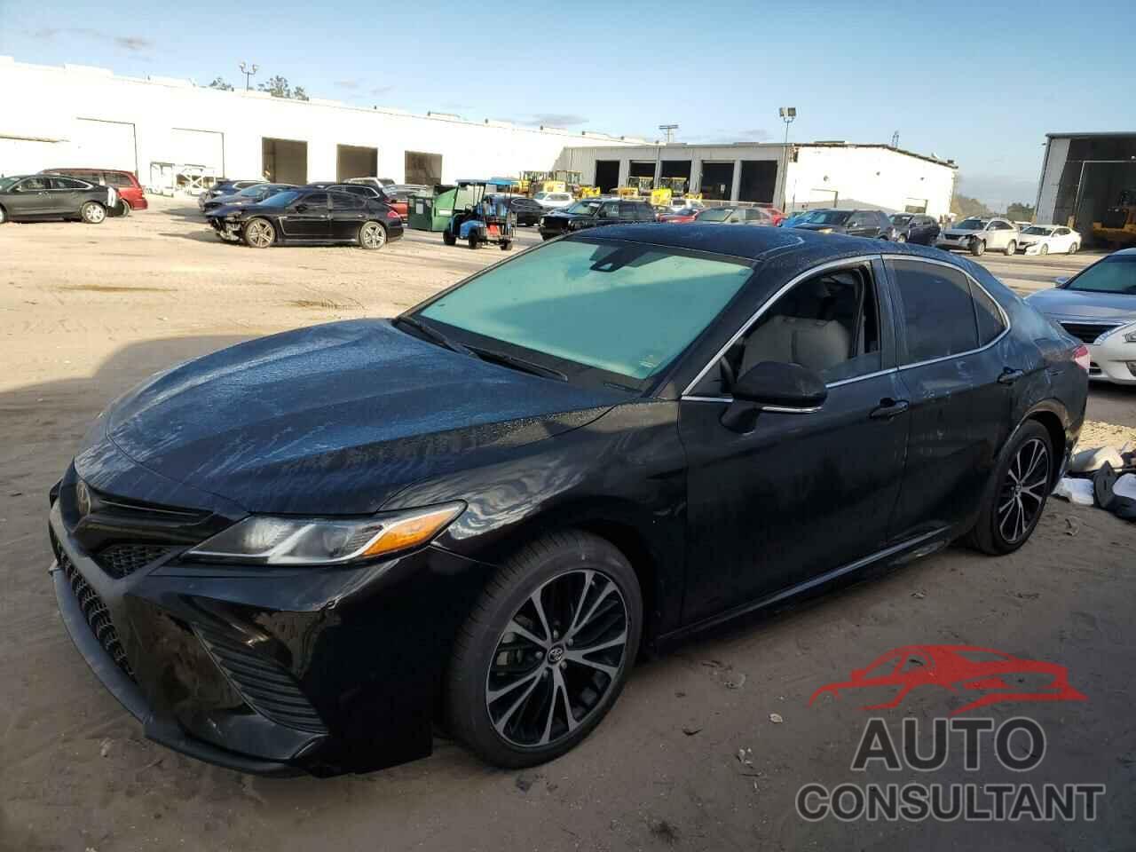 TOYOTA CAMRY 2019 - 4T1B11HK0KU776086