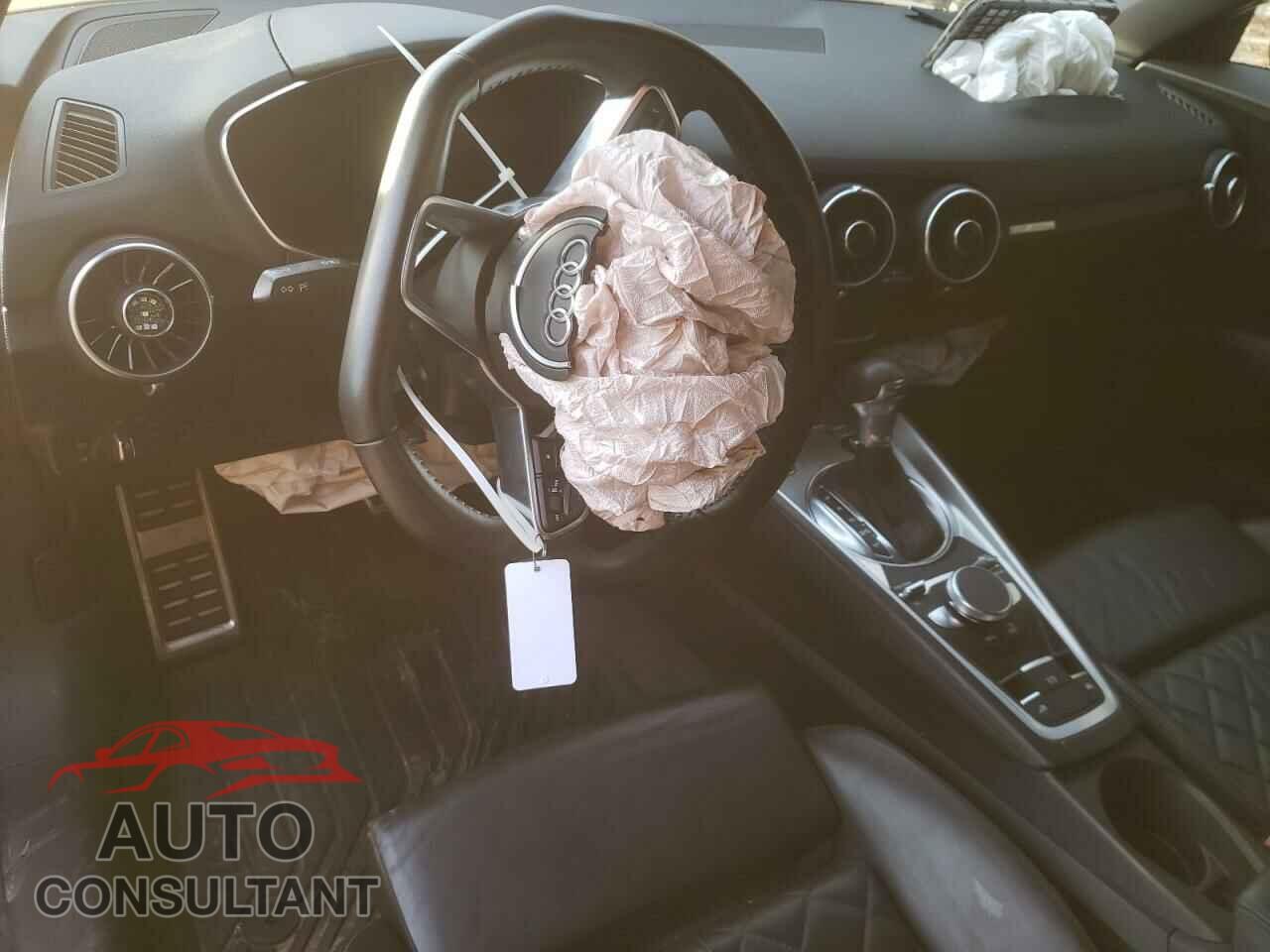 AUDI TT 2016 - TRUT5CFV2G1027567