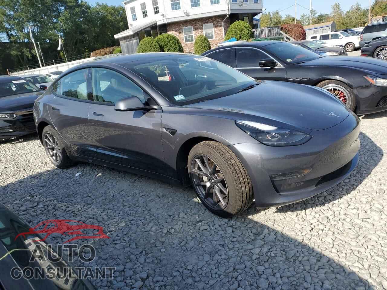 TESLA MODEL 3 2023 - 5YJ3E1EA3PF651477