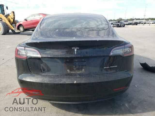 TESLA MODEL 3 2018 - 5YJ3E1EB0JF119720