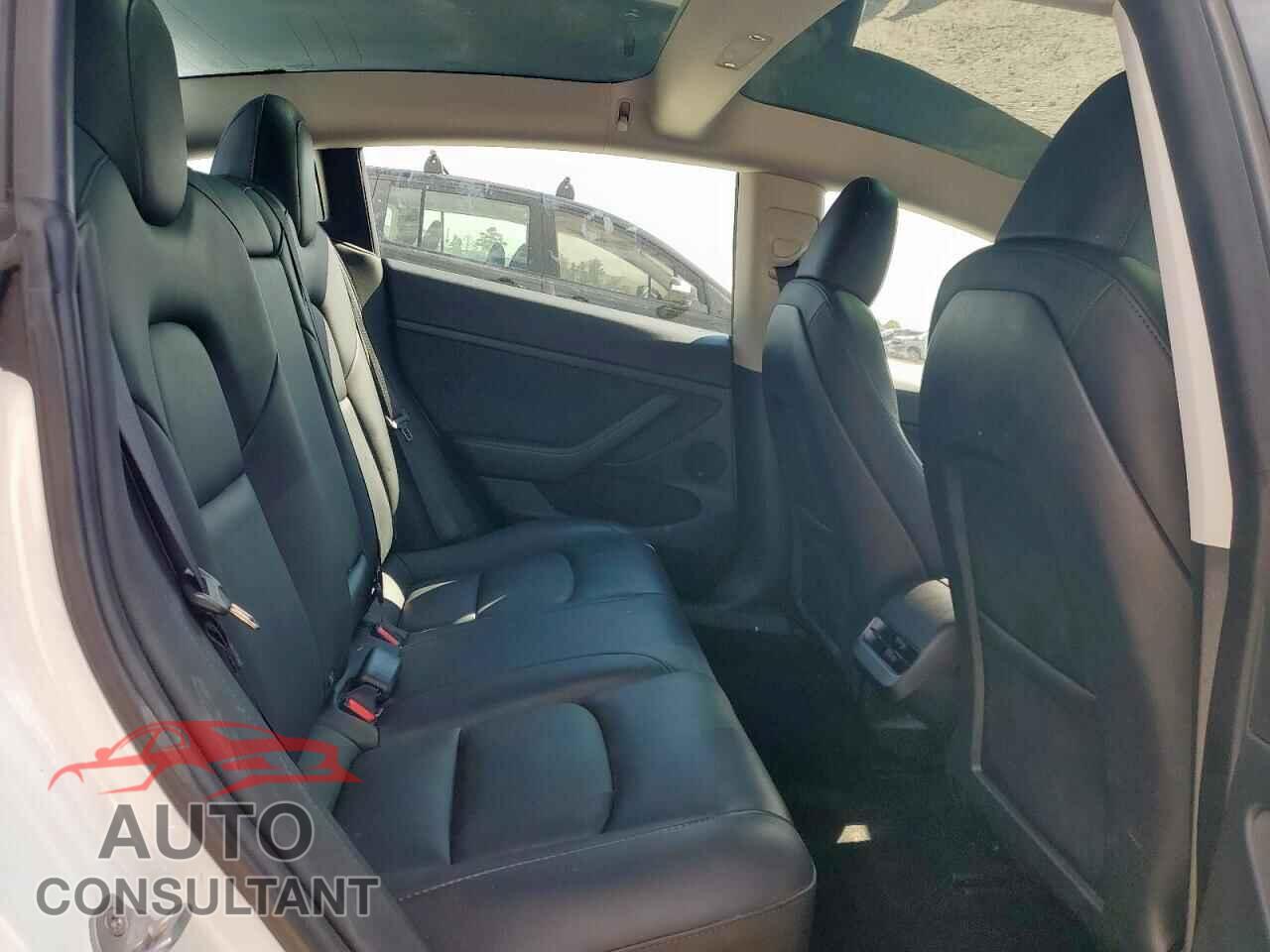 TESLA MODEL 3 2023 - 5YJ3E1EA2PF674510