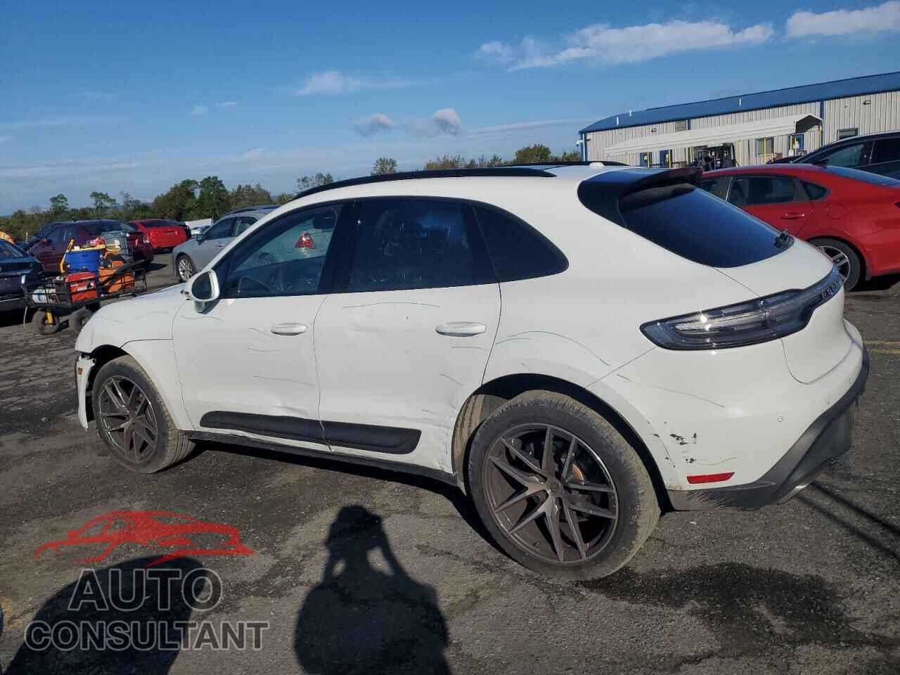 PORSCHE MACAN 2022 - WP1AA2A56NLB00485