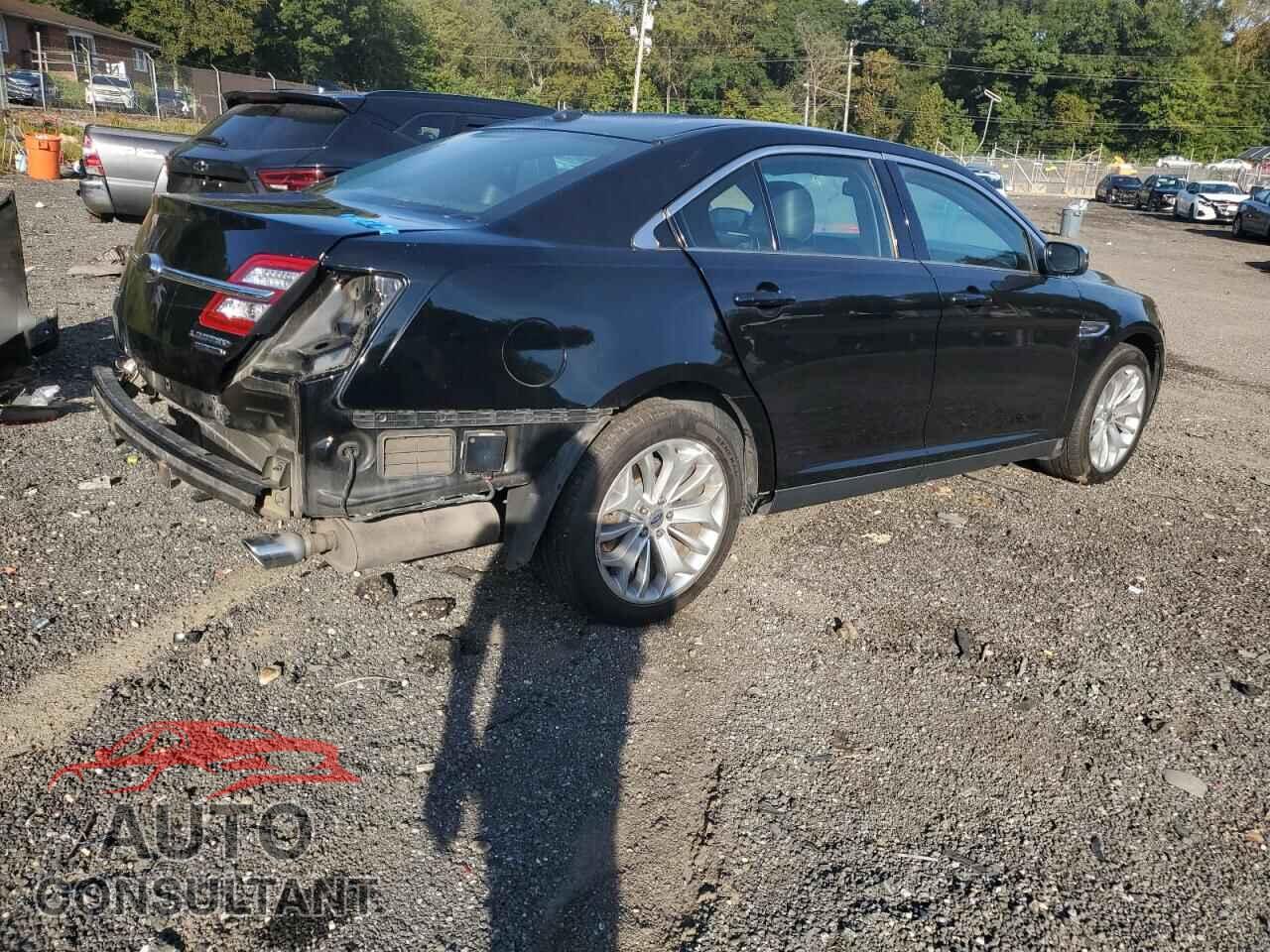 FORD TAURUS 2017 - 1FAHP2F87HG120958