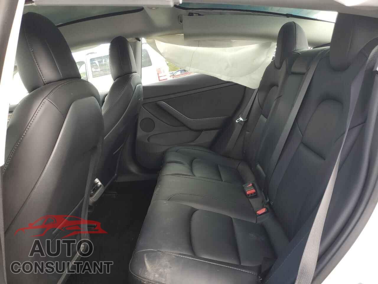 TESLA MODEL 3 2022 - 5YJ3E1EAXNF328458