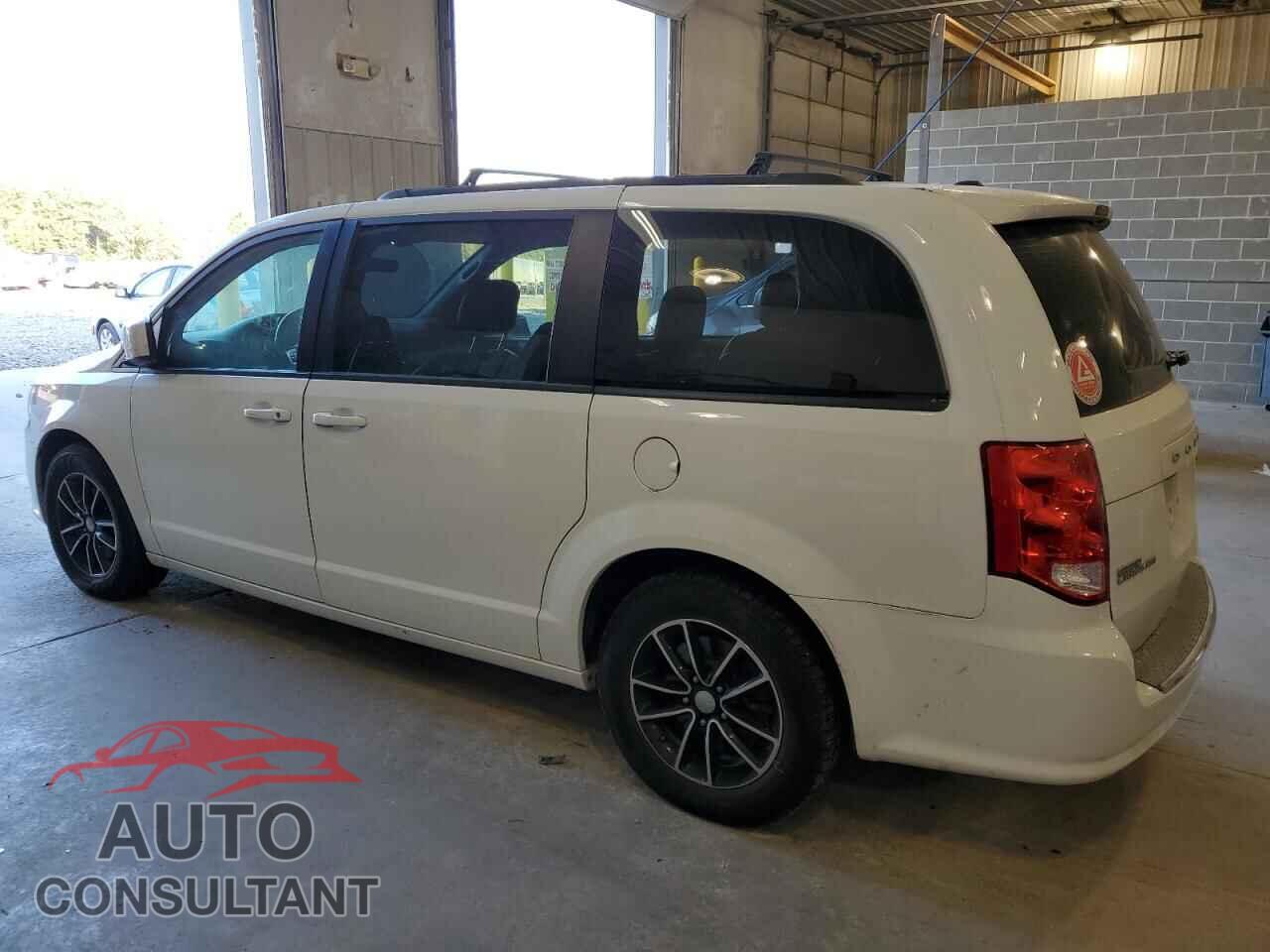 DODGE CARAVAN 2018 - 2C4RDGEG5JR331626