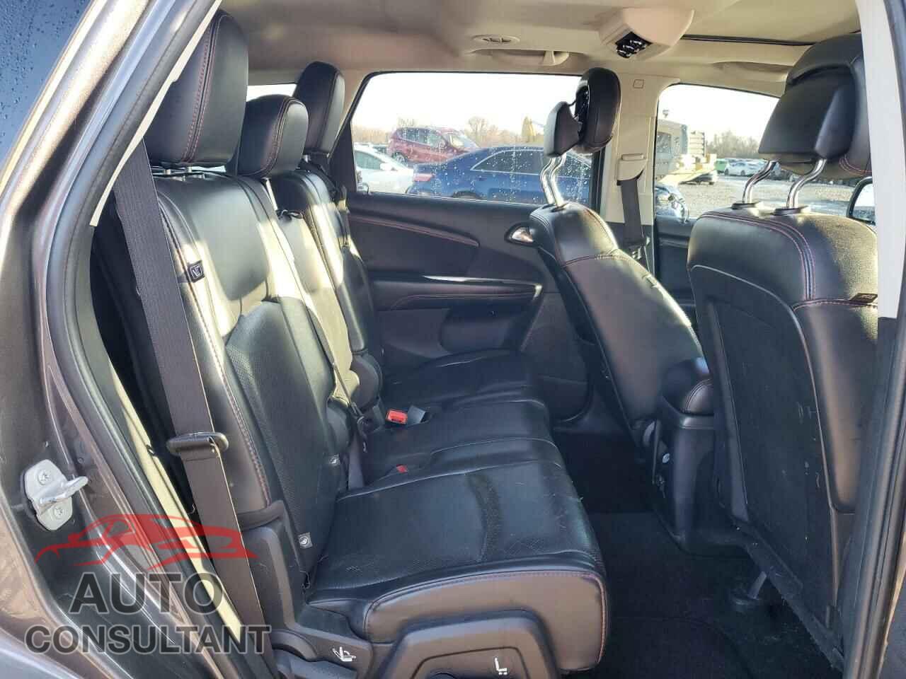 DODGE JOURNEY 2015 - 3C4PDDEG2FT522303