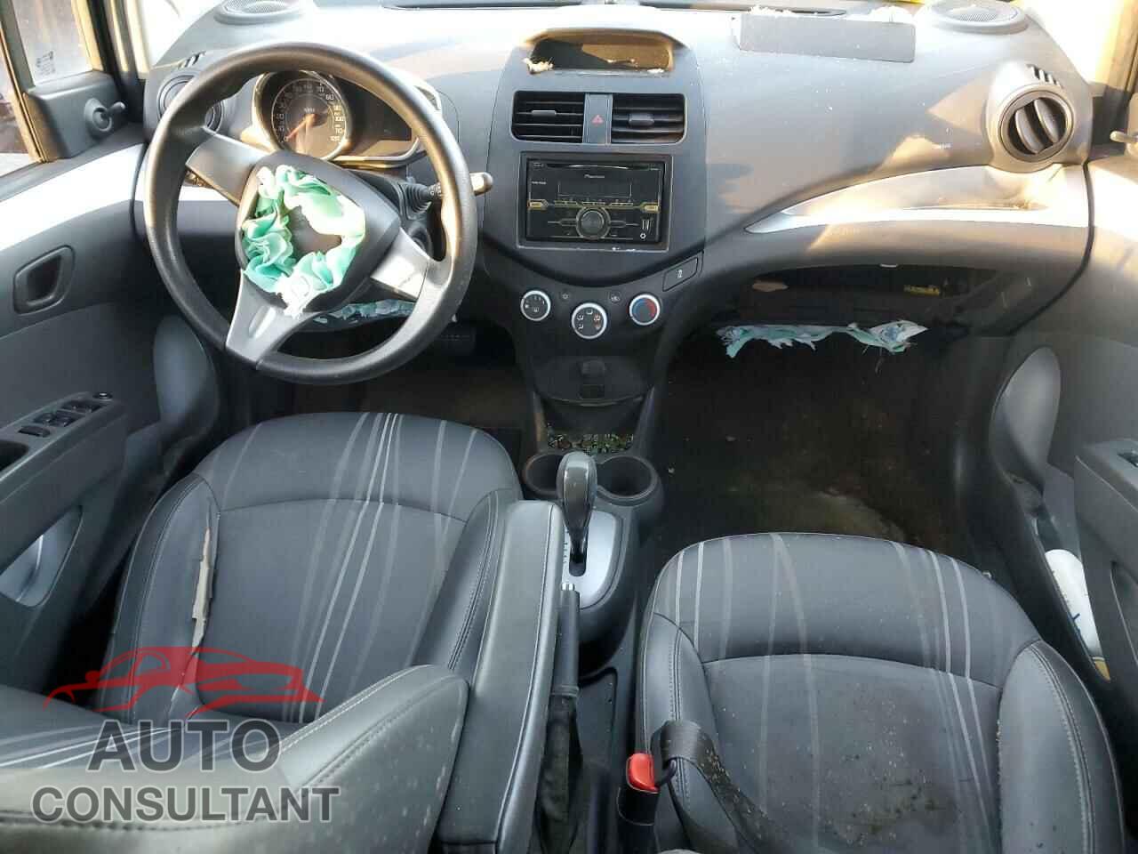 CHEVROLET SPARK 2014 - KL8CB6S98EC437717