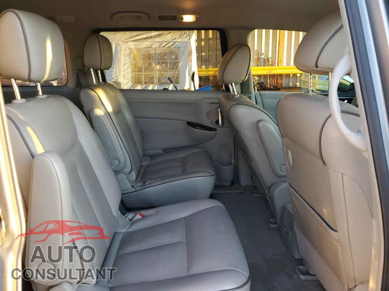 NISSAN QUEST 2012 - JN8AE2KP3C9050746