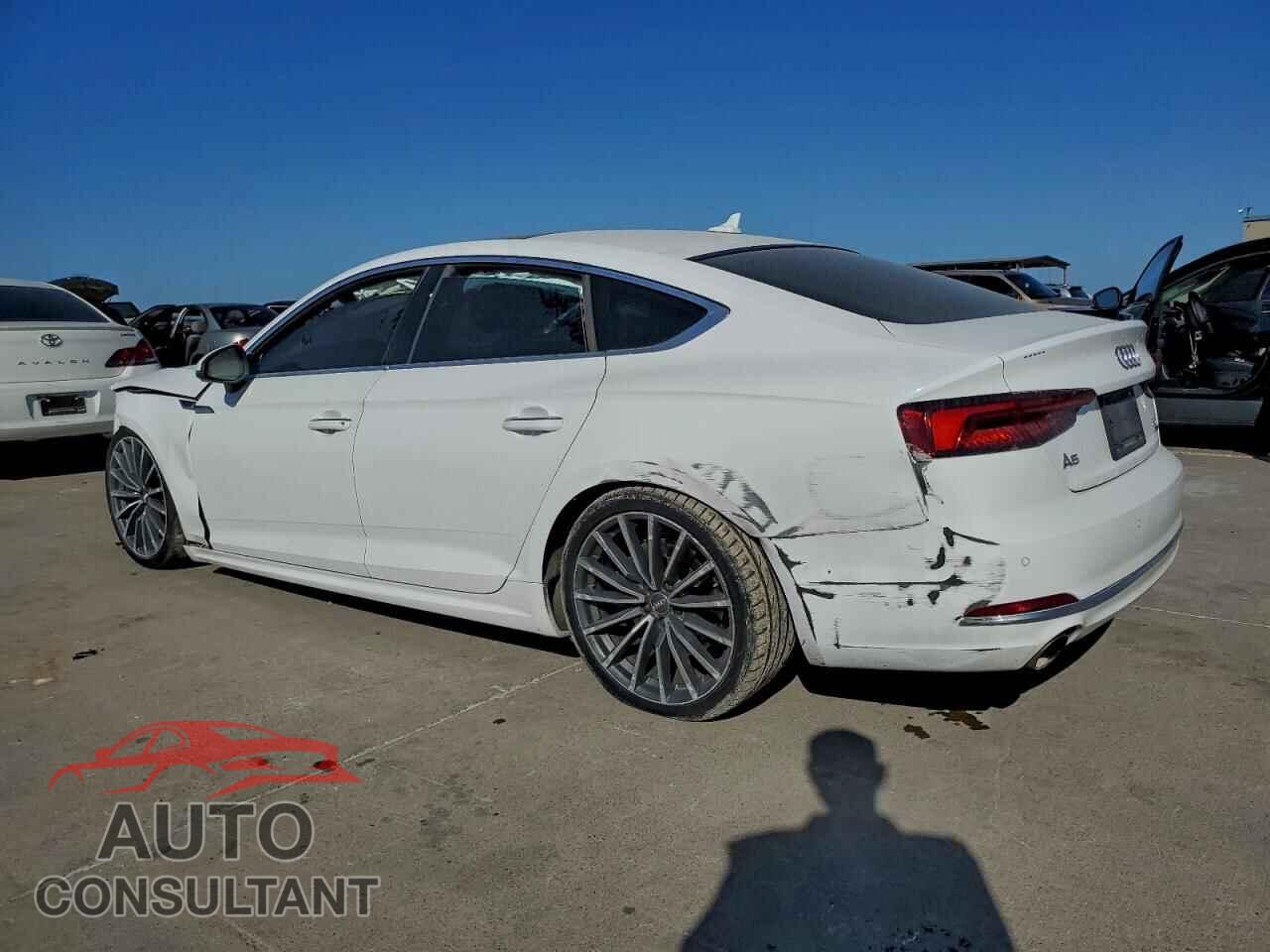 AUDI A5 2018 - WAUCNCF53JA117325