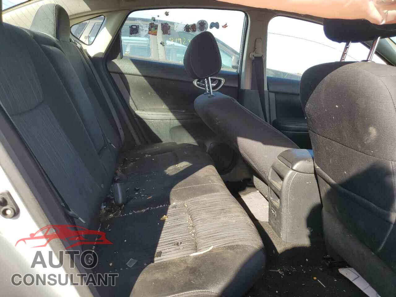 NISSAN SENTRA 2019 - 3N1AB7AP3KL607943