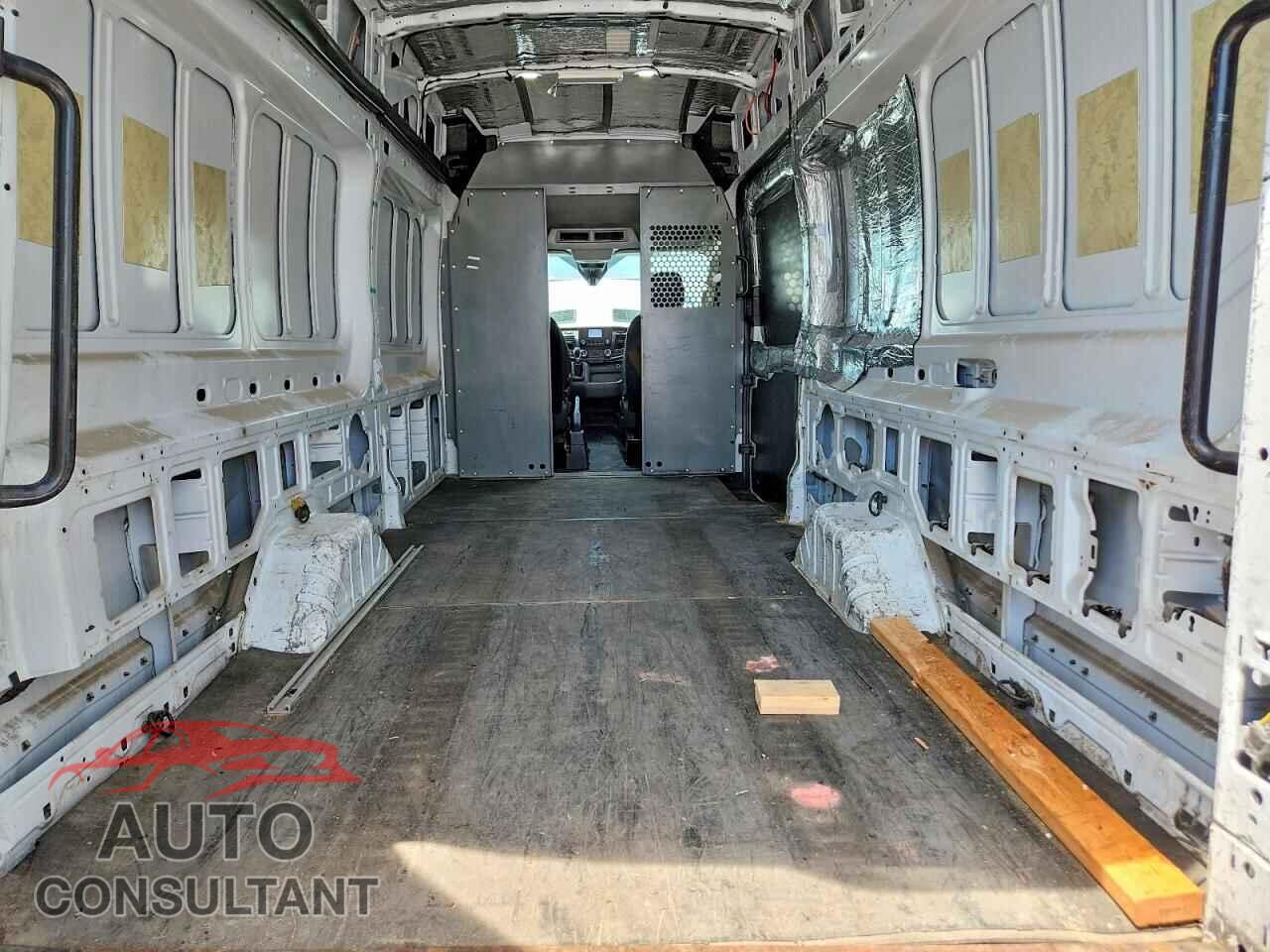 FORD TRANSIT 2020 - 1FTBW3XG3LKB47594