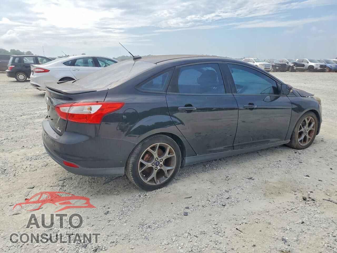 FORD FOCUS 2014 - 1FADP3F22EL114777