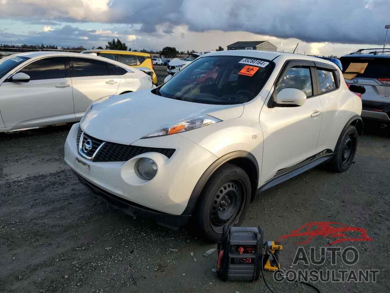 NISSAN JUKE 2013 - JN8AF5MR6DT224438