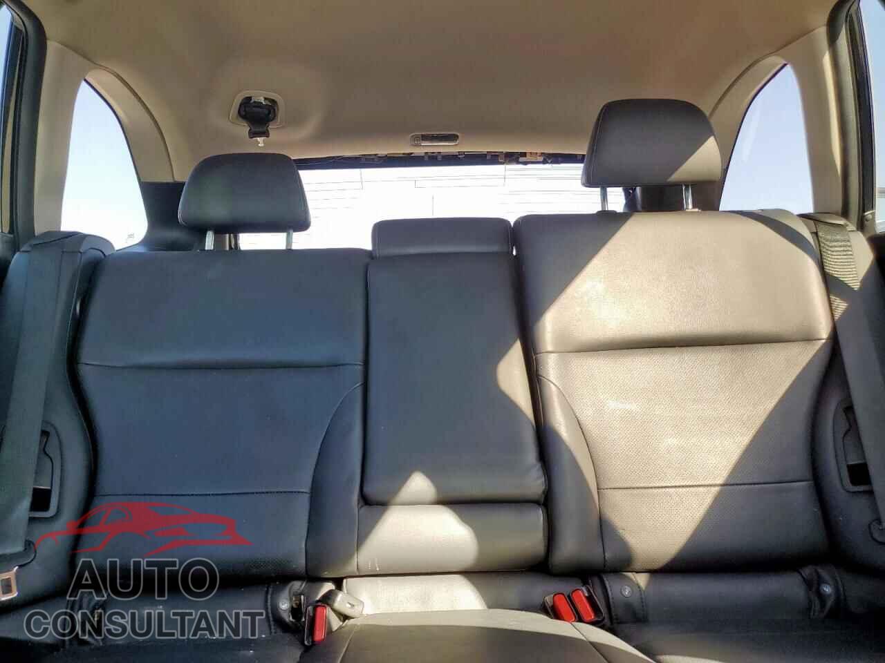 SUBARU OUTBACK 2015 - 4S4BSAJC0F3335408