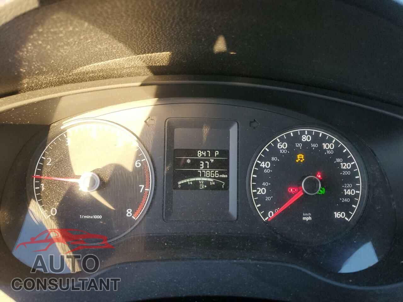 VOLKSWAGEN JETTA 2013 - 3VW2K7AJ1DM228043