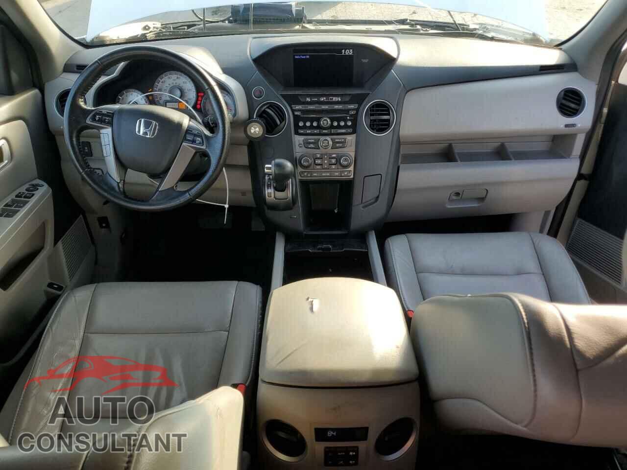 HONDA PILOT 2015 - 5FNYF3H55FB003585