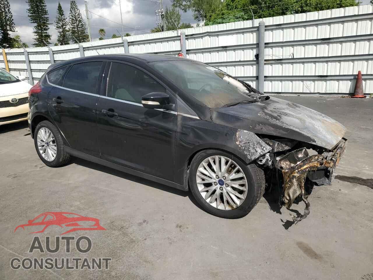 FORD FOCUS 2016 - 1FADP3N20GL307871