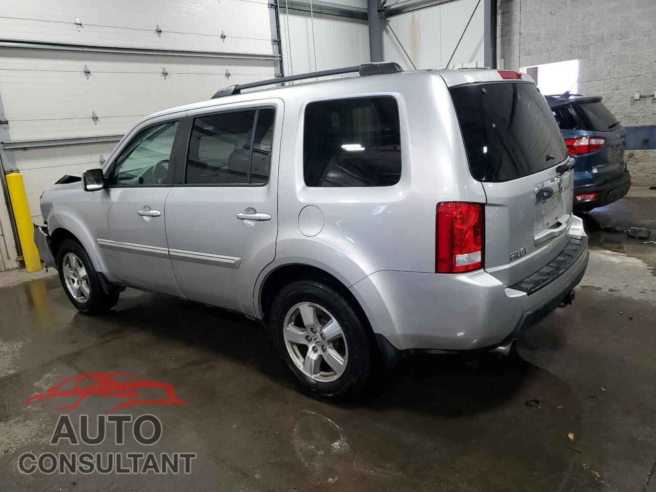HONDA PILOT 2011 - 5FNYF4H4XBB089113