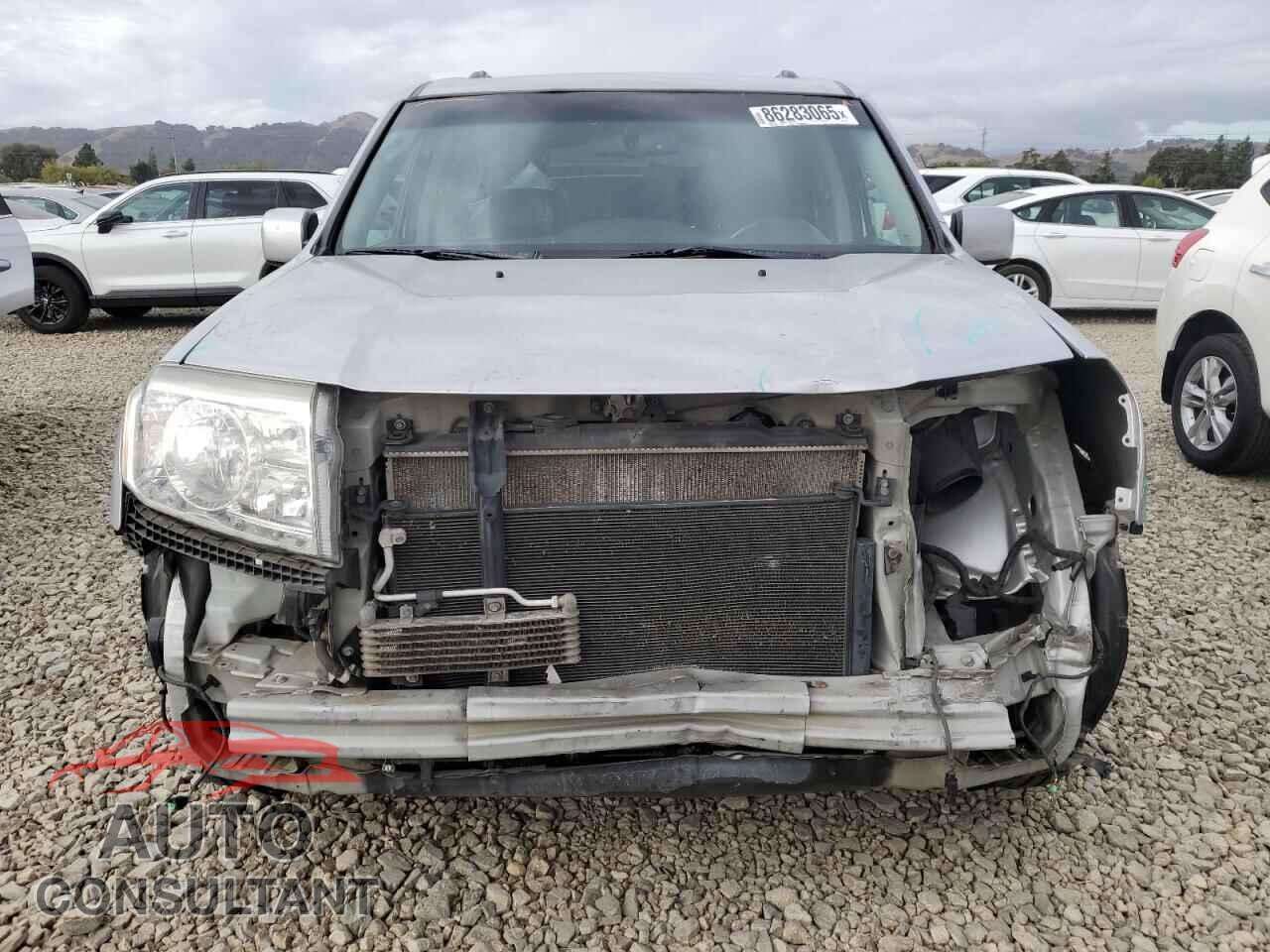 HONDA PILOT 2011 - 5FNYF4H71BB079287