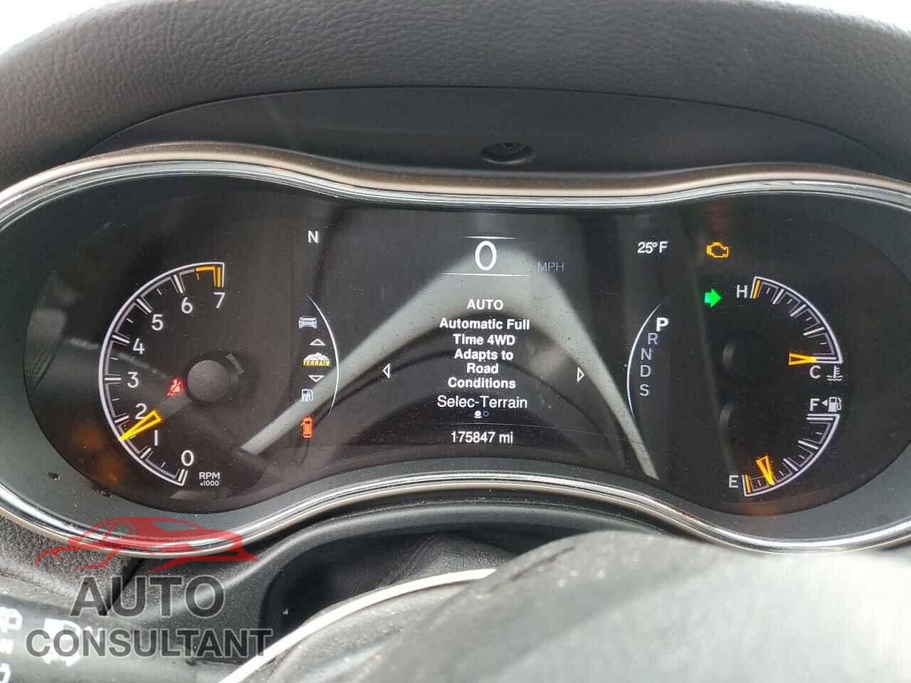 JEEP GRAND CHER 2015 - 1C4RJFBGXFC196330