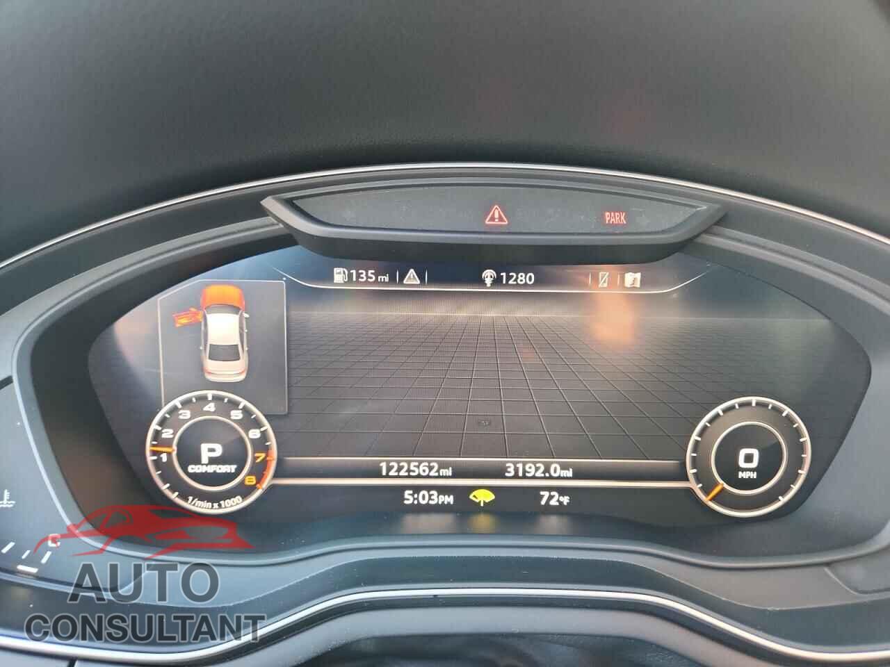 AUDI A4 2017 - WAUDNAF48HN045220